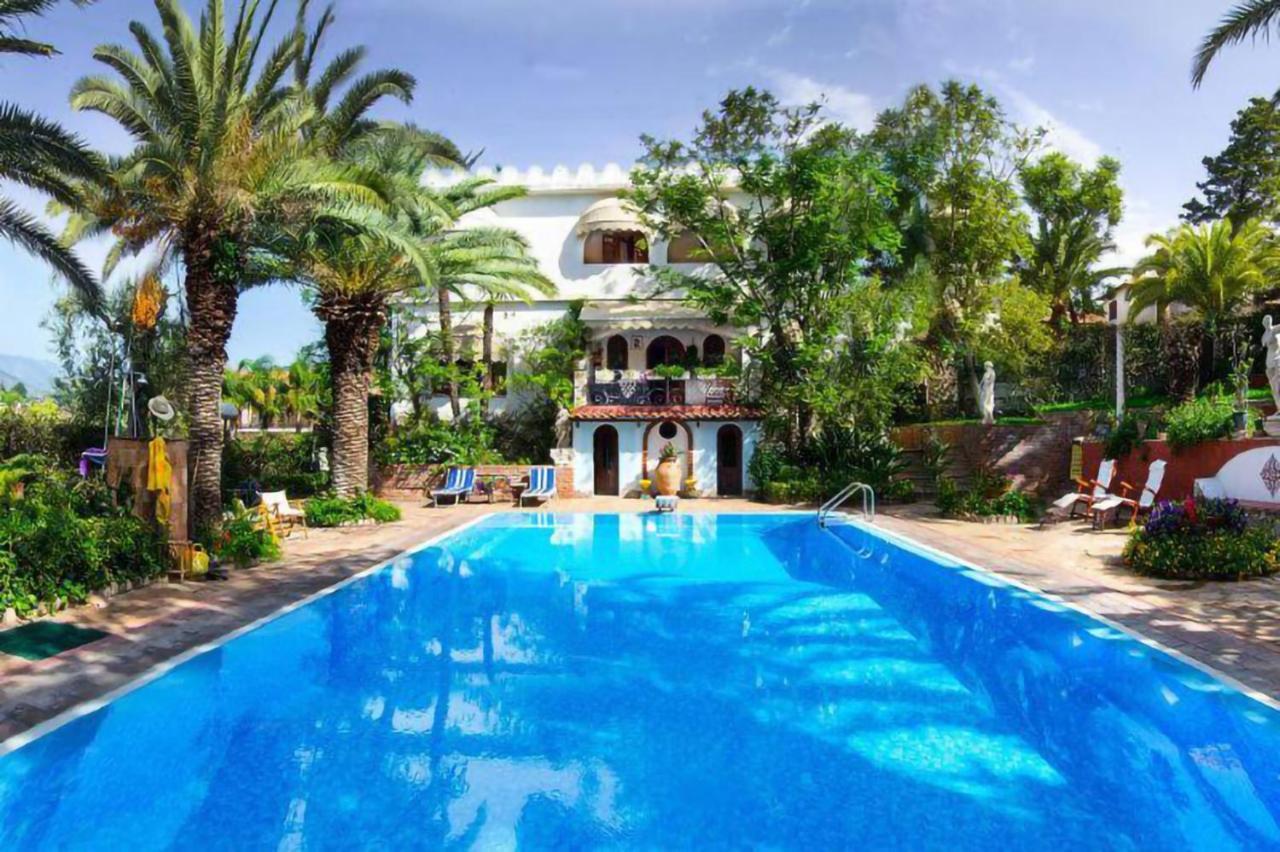 Villa Alkantara 타오르미나 외부 사진